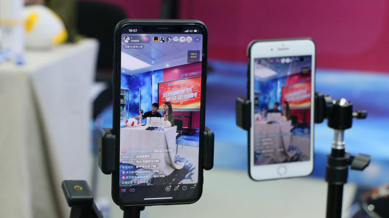 抖音搬家直播的“380元套餐”背后，藏着多少搬家人的血泪陷阱？